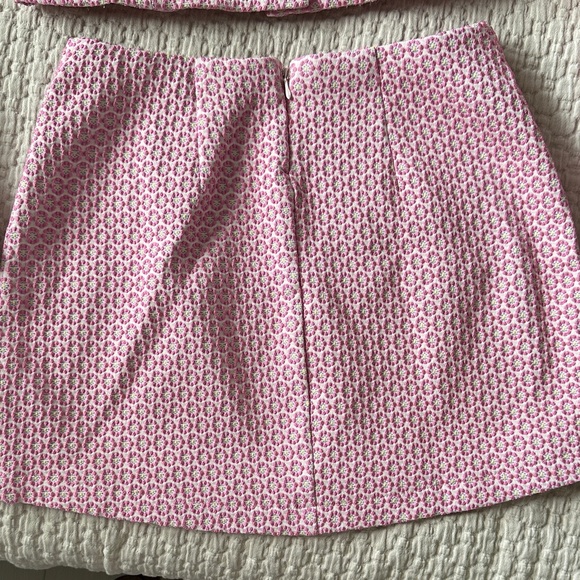 Show Me Your MuMu Pink high wasted skirt and cropped blazer set - Picture 5 of 10